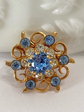 Vintage Blue Rhinestone Brooch Gold Tone Floral Starburst Mid Century 1950s Pin